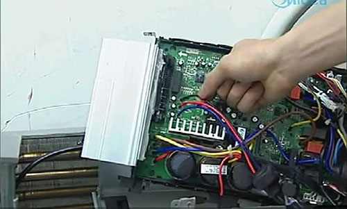 商丘美的空调电话是多少